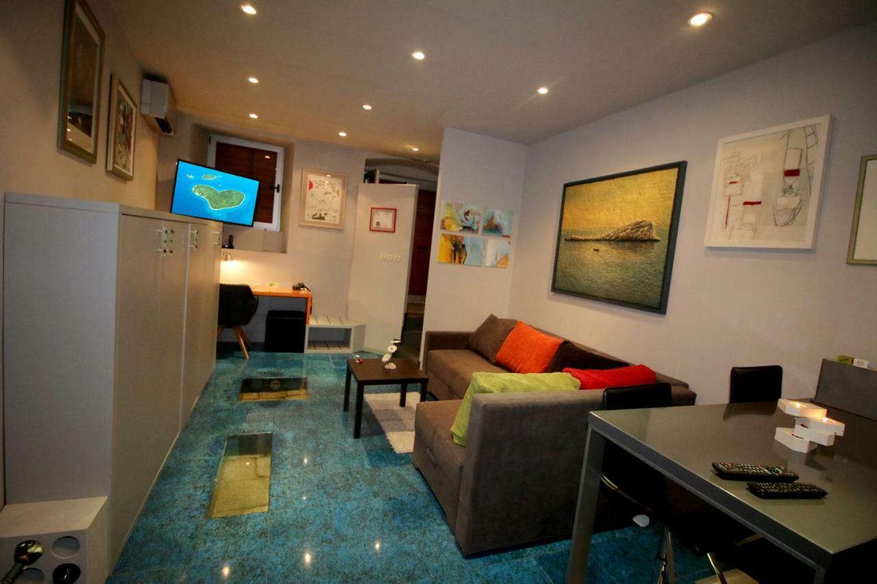 ספליט Studio Apartment Art מראה חיצוני תמונה